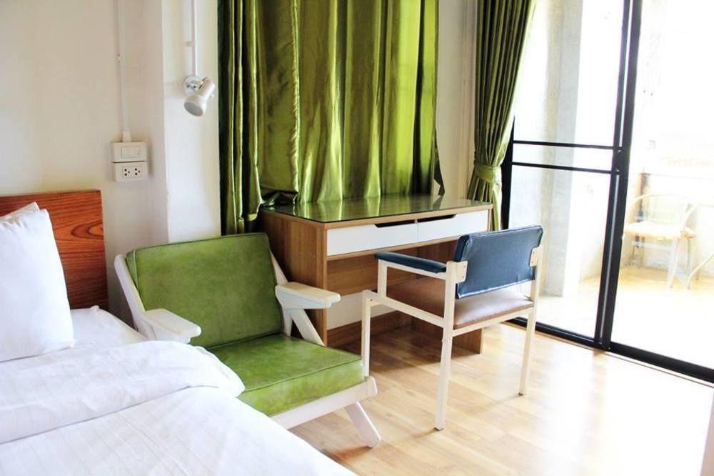 Plern Plern Bed And Bike Hotel Csiangmaj Kültér fotó