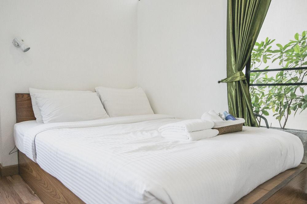 Plern Plern Bed And Bike Hotel Csiangmaj Kültér fotó